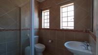 Bathroom 2 - 4 square meters of property in Pretorius Park