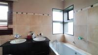 Main Bathroom - 8 square meters of property in Ben Fleur