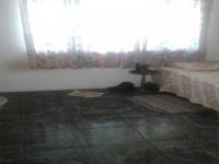 Rooms - 22 square meters of property in Umhlatuzana 