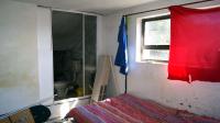 Bed Room 1 - 16 square meters of property in Umhlatuzana 