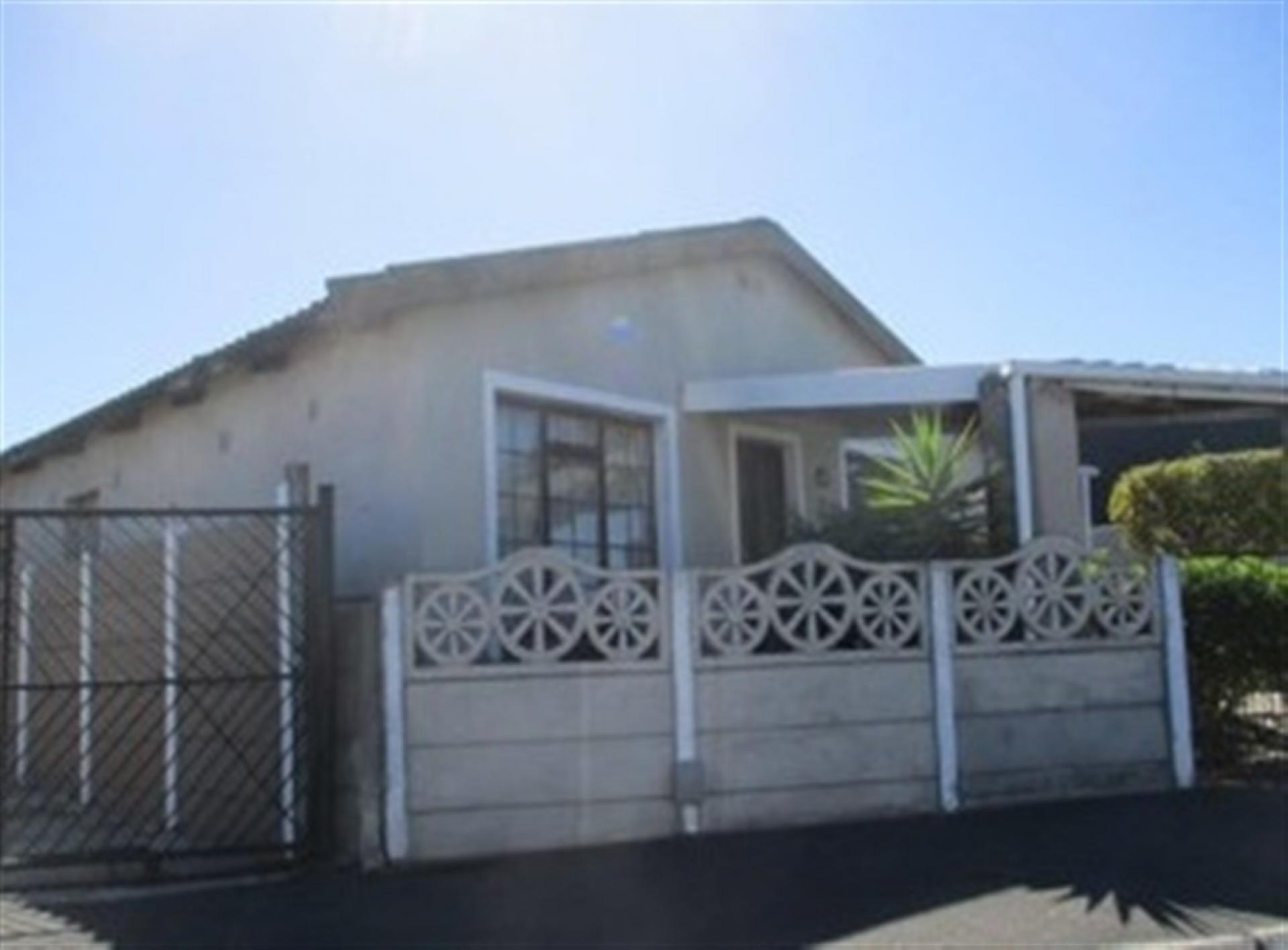 Front View of property in Goodwood