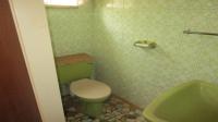 Guest Toilet - 2 square meters of property in Orange Grove