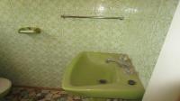 Guest Toilet - 2 square meters of property in Orange Grove
