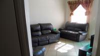 Lounges - 22 square meters of property in Ermelo