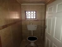 Bathroom 1 - 3 square meters of property in Daveyton