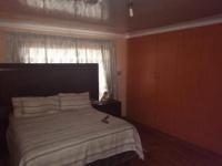Main Bedroom - 22 square meters of property in Daveyton