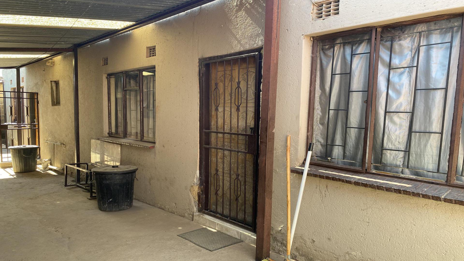 Spaces of property in Emalahleni (Witbank) 