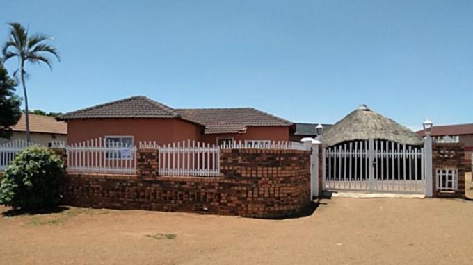 Standard Bank SIE Sale In Execution 2 Bedroom House for Sale in Mabopane - MR212795