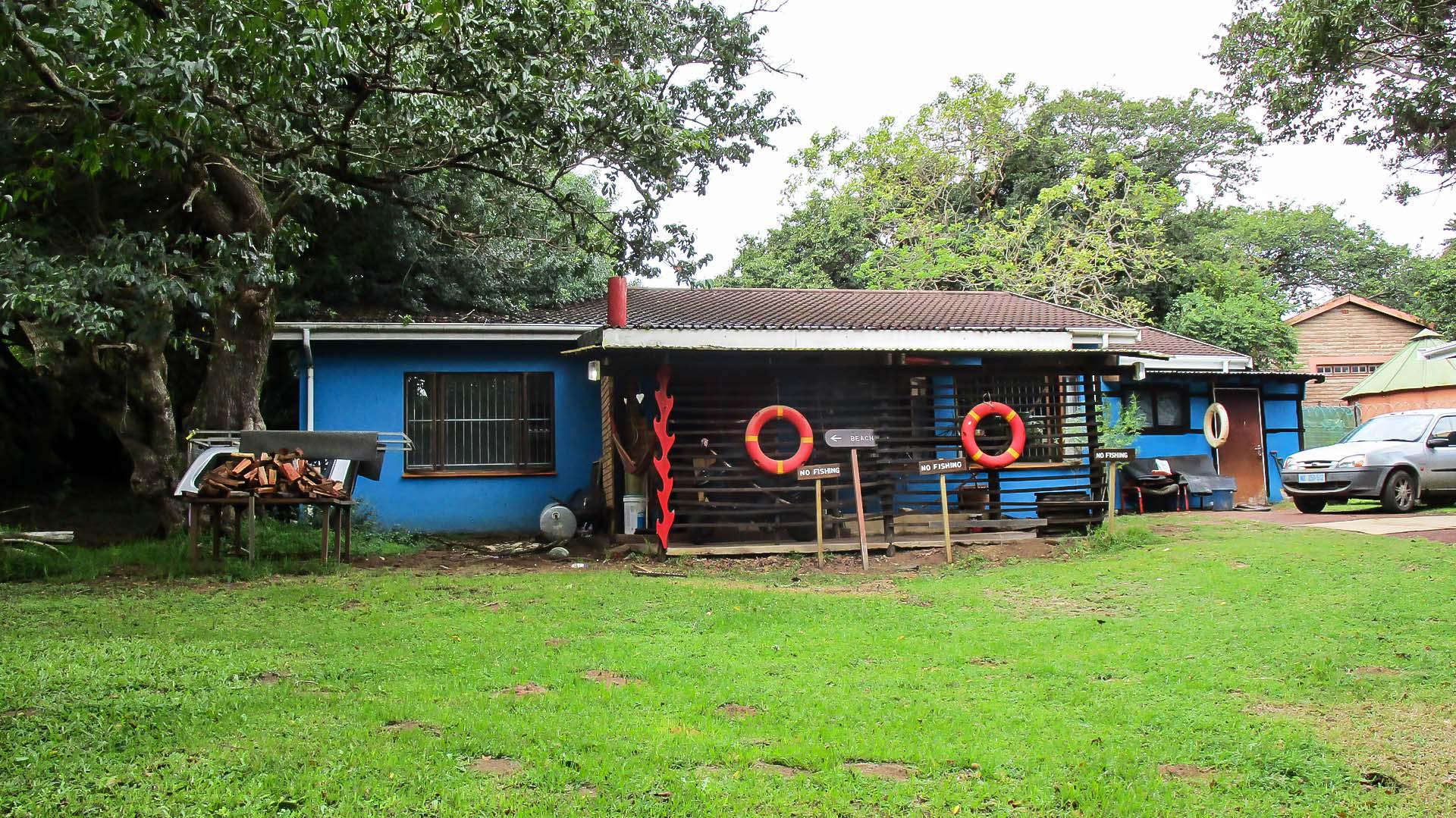 Front View of property in Leisure Bay