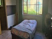 Bed Room 1 - 15 square meters of property in Leisure Bay