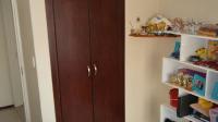 Bed Room 2 - 8 square meters of property in Albemarle