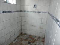 Bathroom 1 of property in Diepkloof