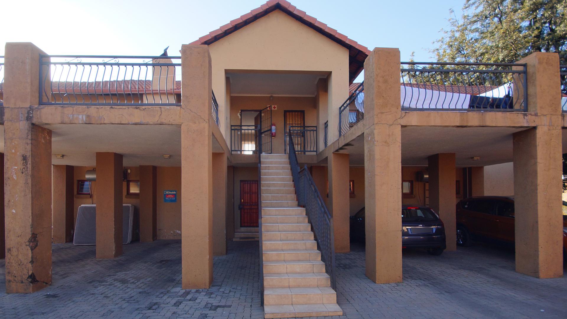 Front View of property in Wonderboom South