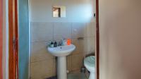 Main Bathroom - 3 square meters of property in Wonderboom South