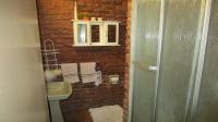 Bathroom 3+ - 3 square meters of property in Akasia