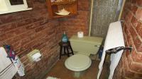 Bathroom 3+ - 3 square meters of property in Akasia