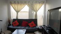 Lounges - 8 square meters of property in Krugersdorp