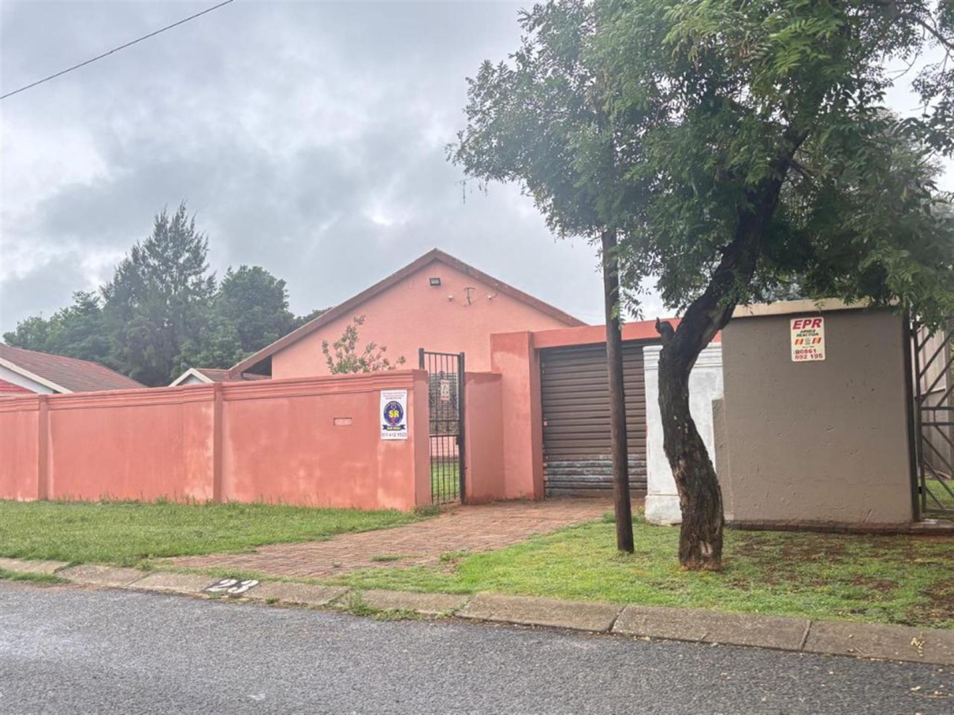 Front View of property in Culemborg Park