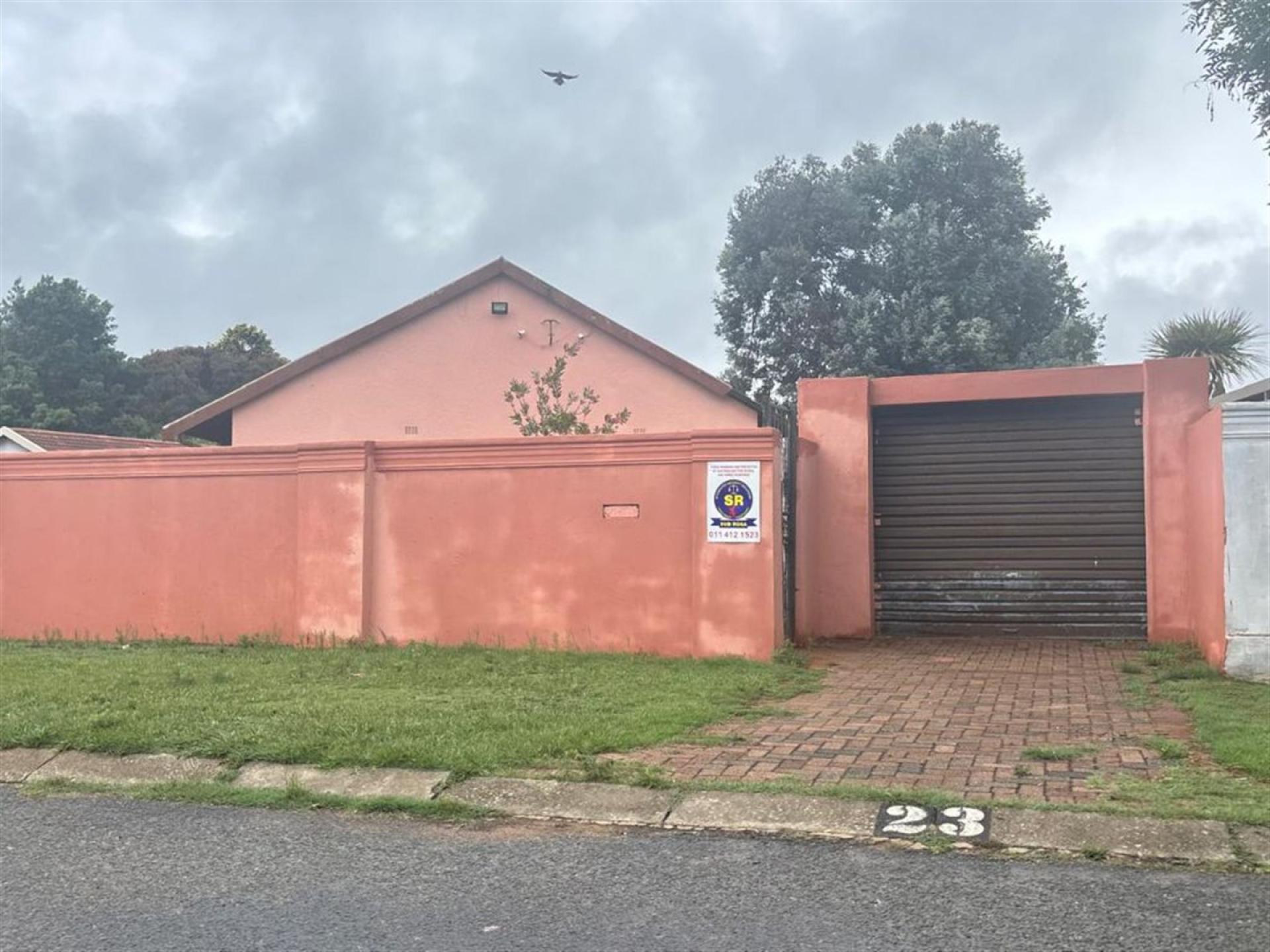 Front View of property in Culemborg Park