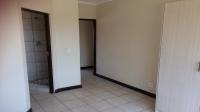 Main Bedroom - 11 square meters of property in Munsieville South