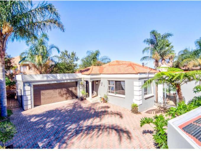 Property For Sale in Glen Erasmia Boulevard MyRoof.co.za