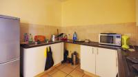 Kitchen - 7 square meters of property in Halfway Gardens