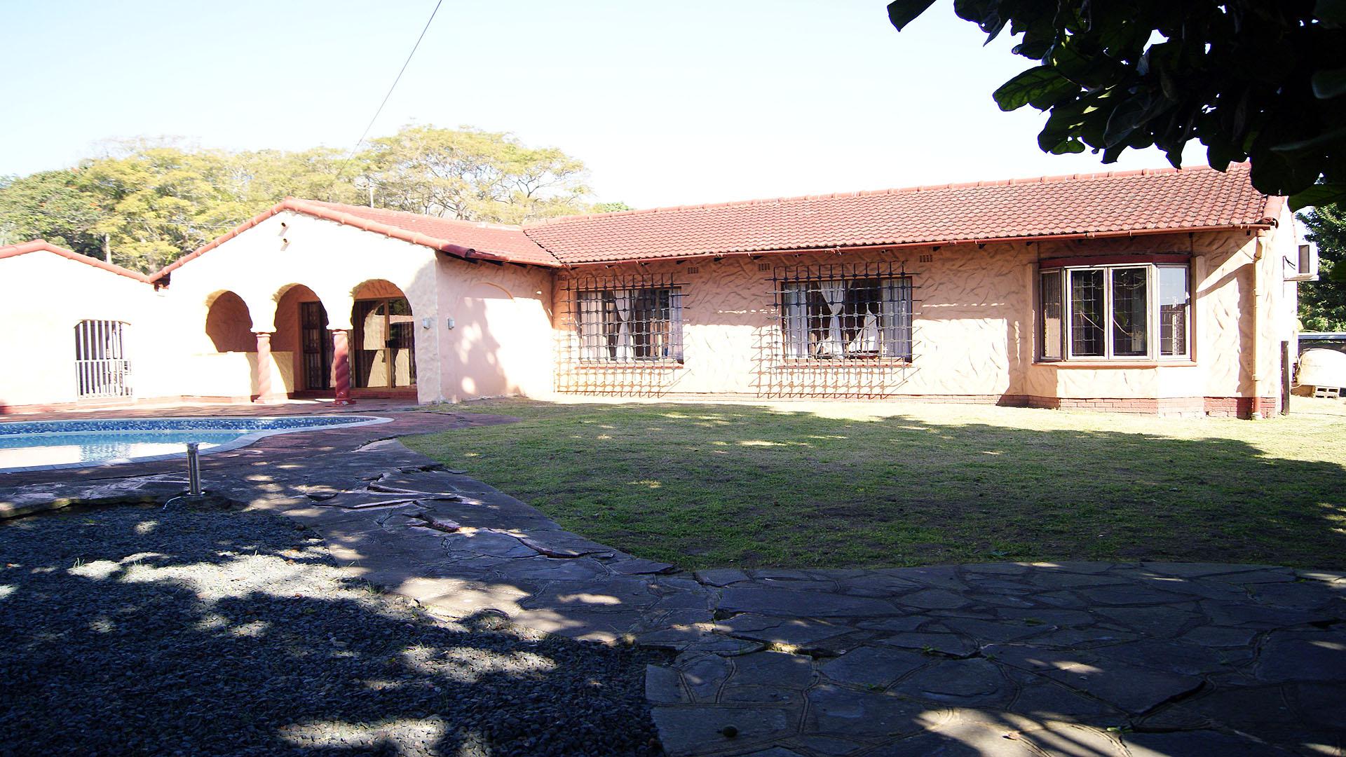 Front View of property in Atholl Heights