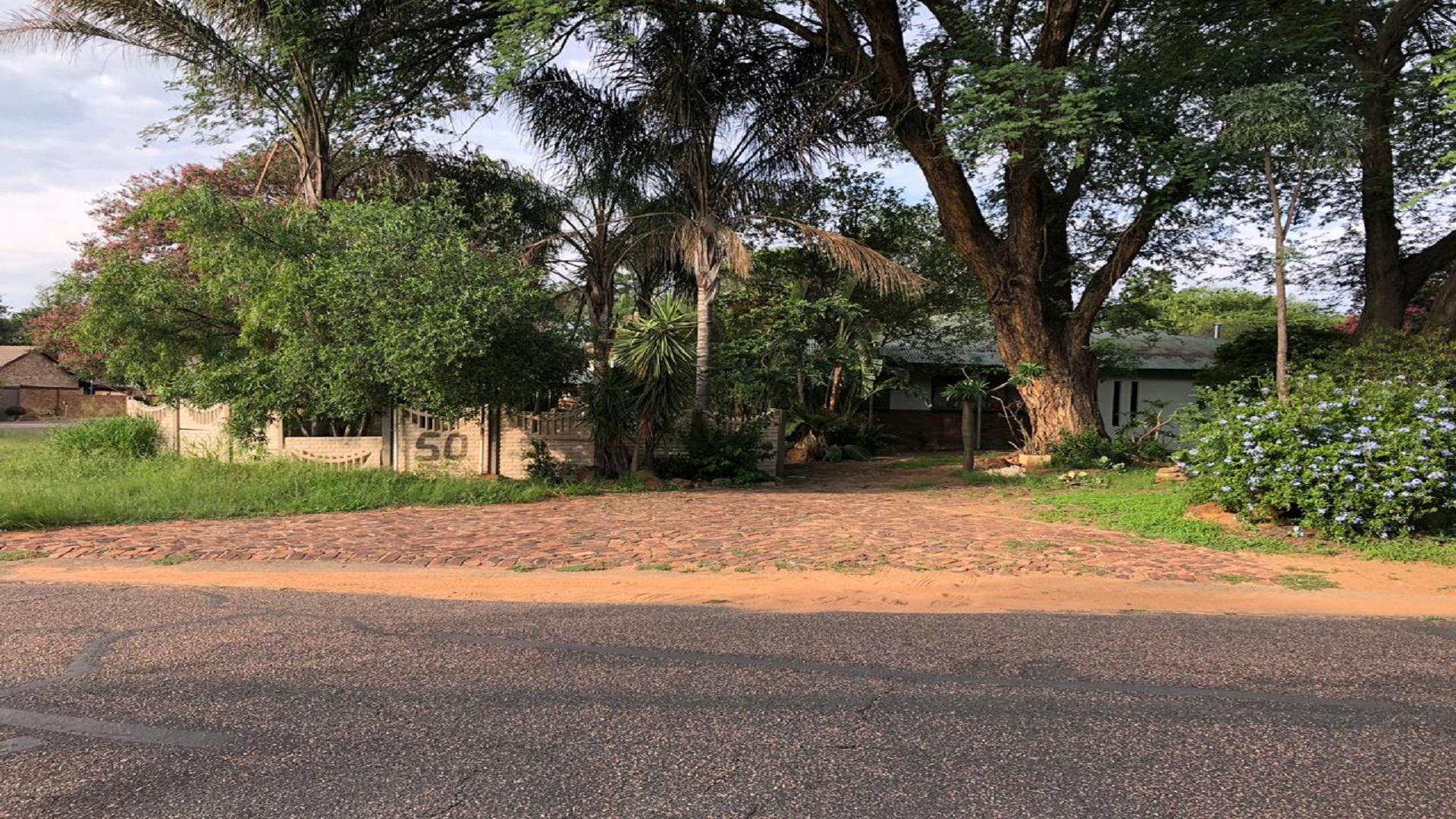 Front View of property in Modimolle (Nylstroom)