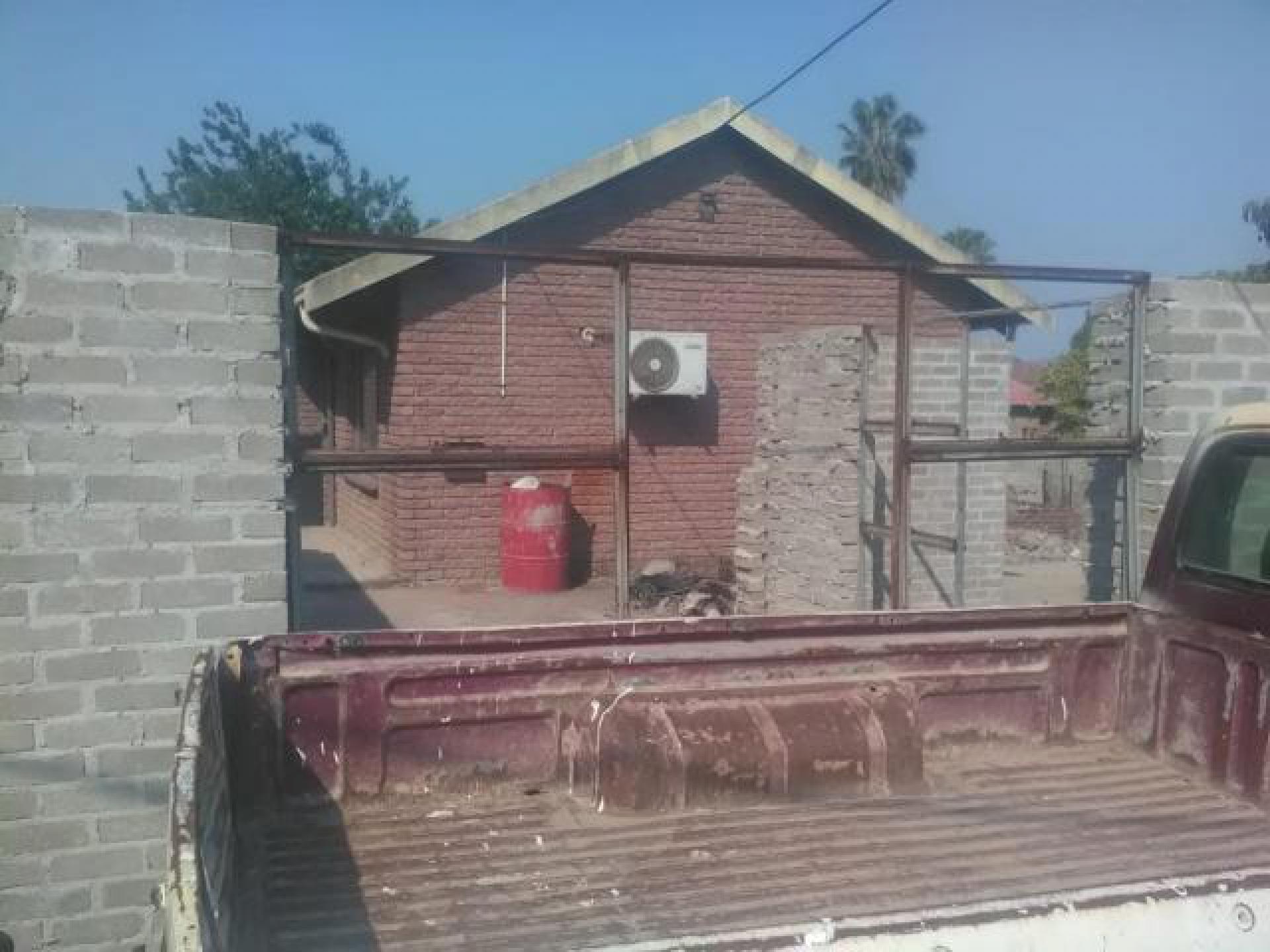 Front View of property in Nkowankowa