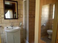 Bathroom 1 - 6 square meters of property in Cashan