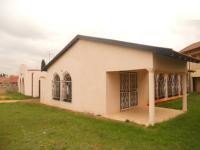 3 Bedroom 2 Bathroom House for Sale for sale in Lenasia South