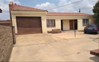 Front View of property in Soshanguve