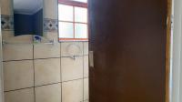 Bathroom 2 - 6 square meters of property in Vanderbijlpark