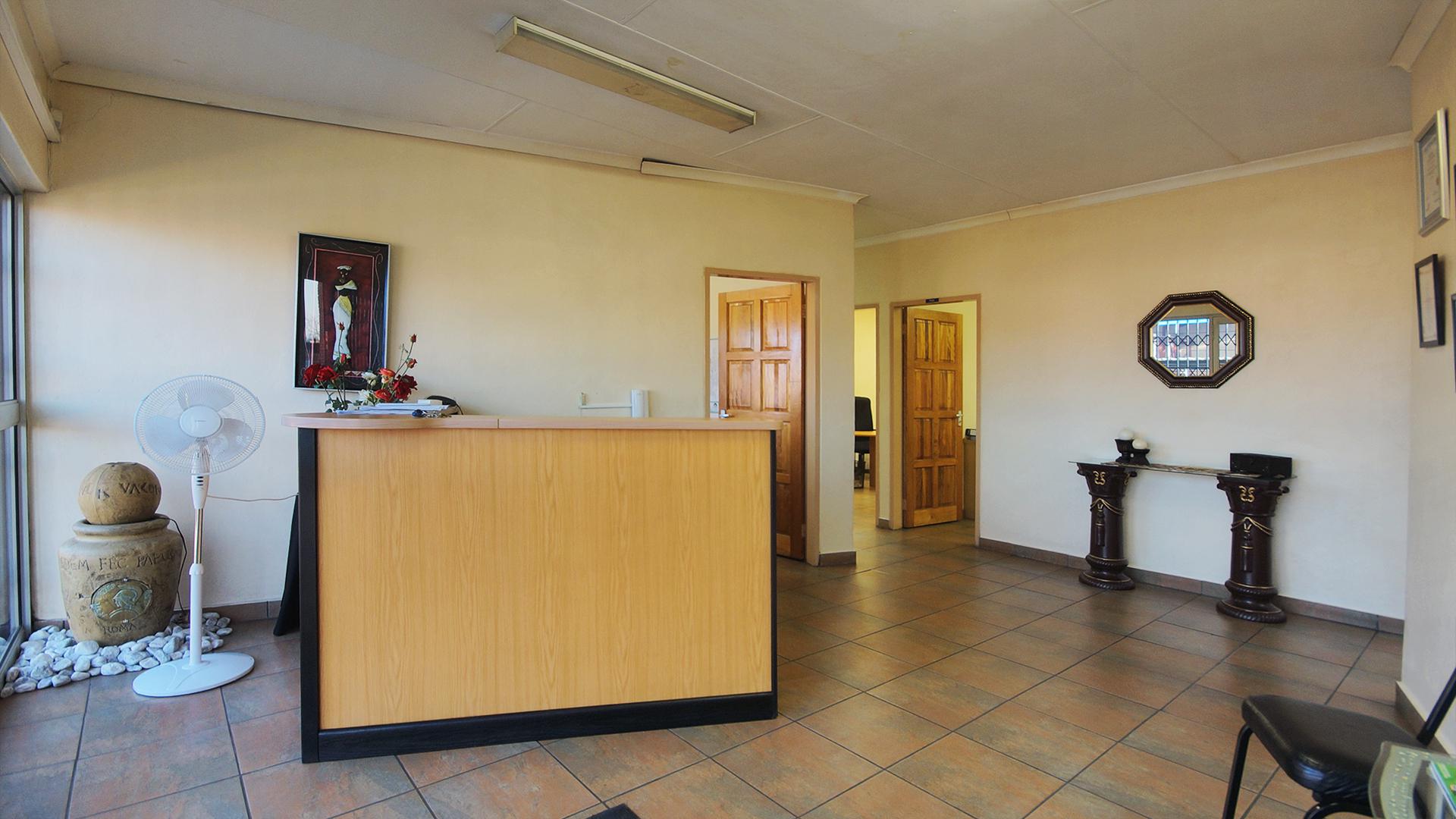Rooms of property in Emalahleni (Witbank) 