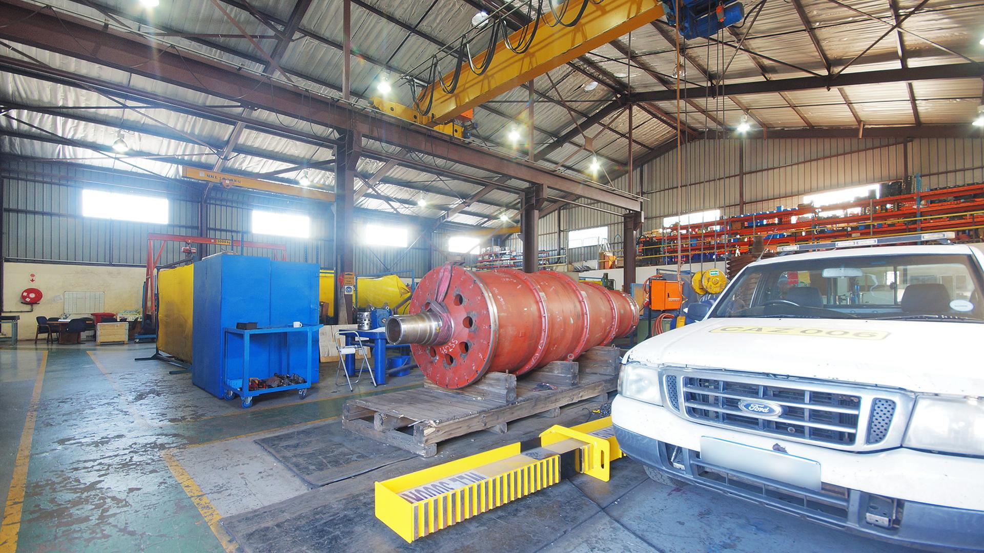 Spaces - 685 square meters of property in Emalahleni (Witbank) 