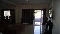 Lounges - 73 square meters of property in Malvern - DBN
