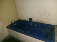 Bathroom 2 of property in Ubombo