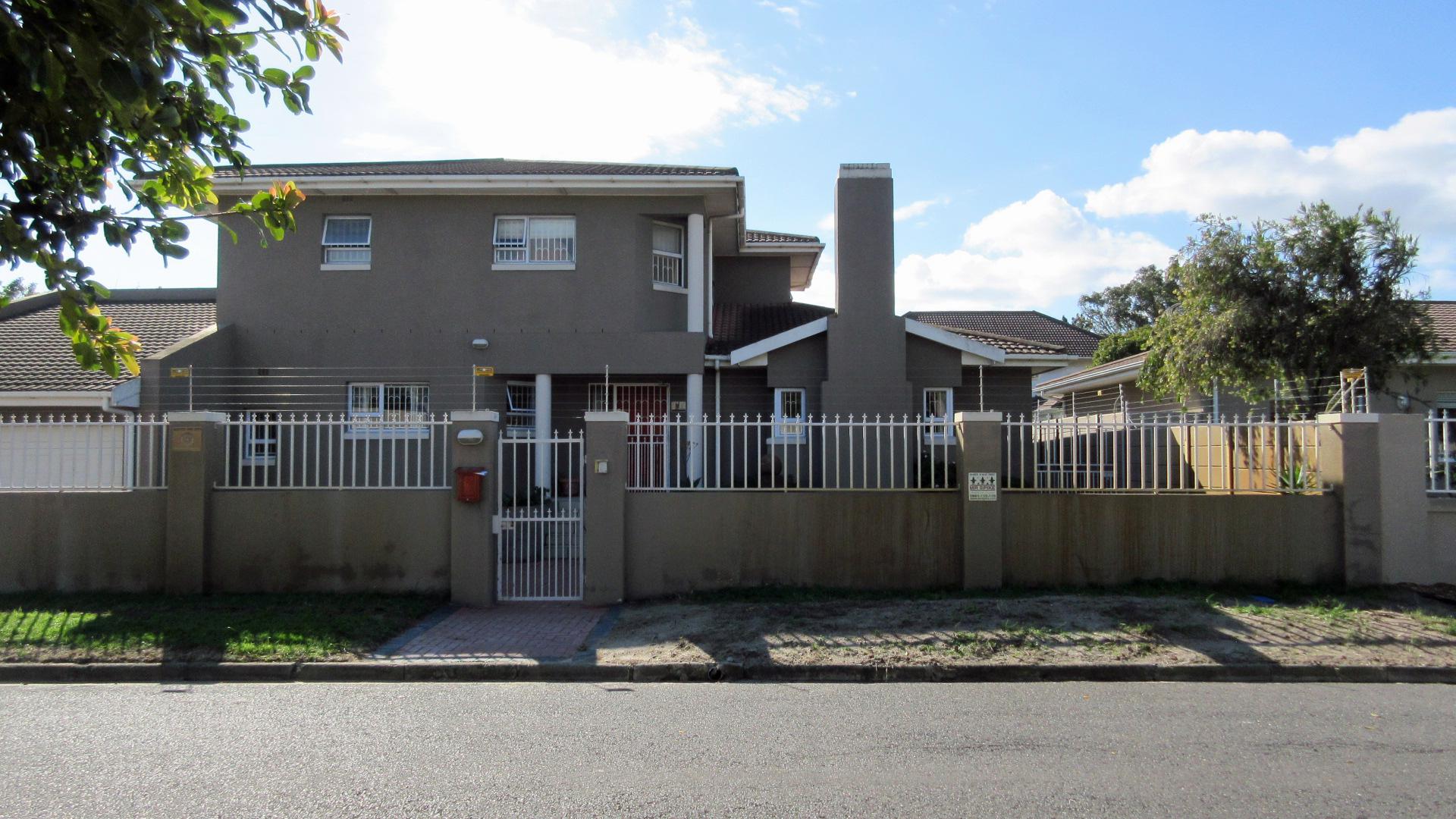 Front View of property in Milnerton