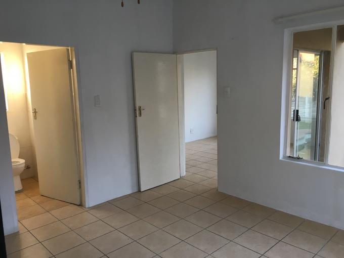 1 Bedroom Apartment to Rent in Tulisa Park Property to ren