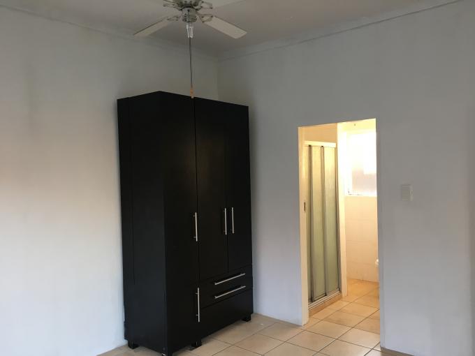 1 Bedroom Apartment to Rent in Tulisa Park Property to ren