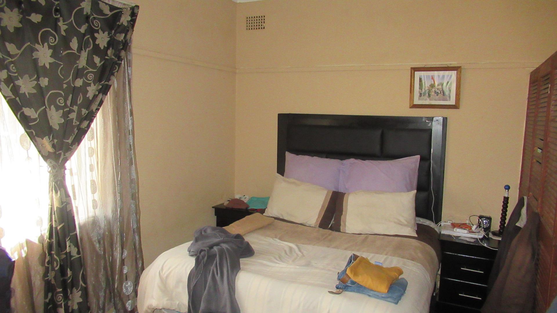 Bed Room 4 - 13 square meters of property in Homelake