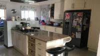 Kitchen of property in Sunninghill