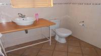 Bathroom 1 of property in Upington