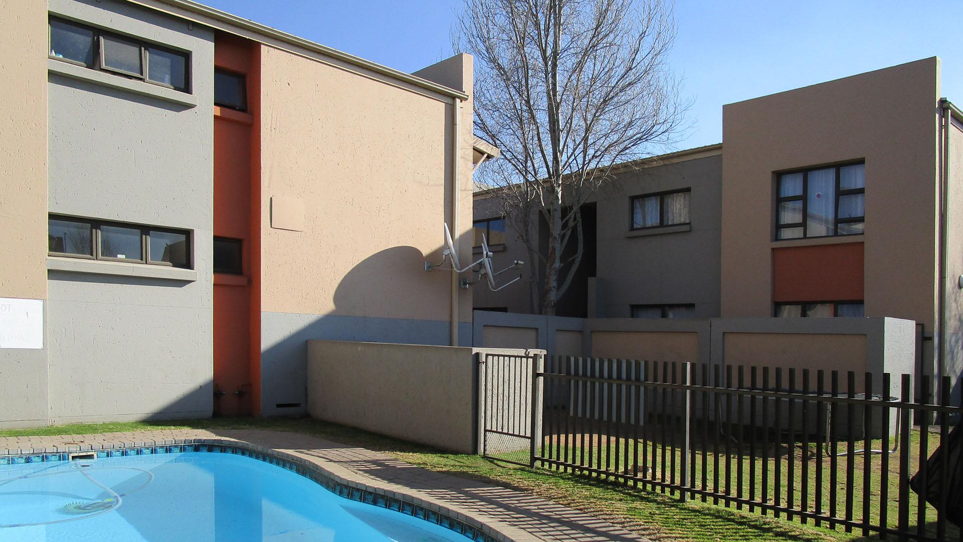 Front View of property in Reyno Ridge