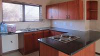 Kitchen - 10 square meters of property in Reyno Ridge