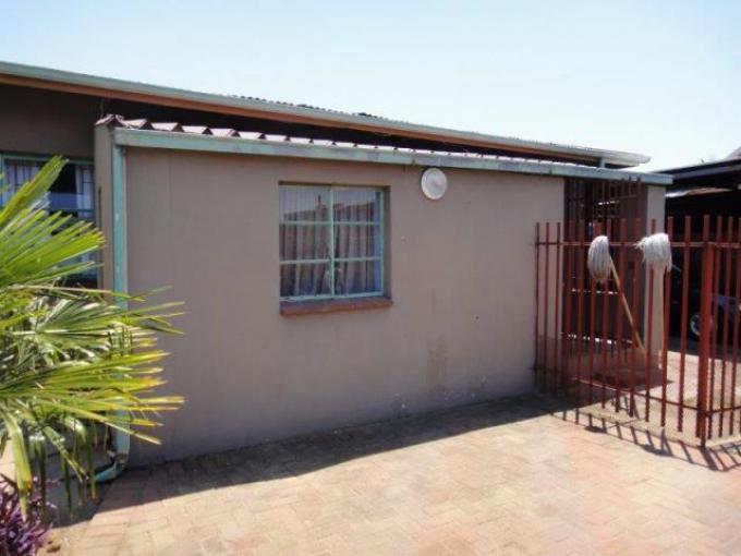 Standard Bank EasySell 3 Bedroom House for Sale in Newcastle