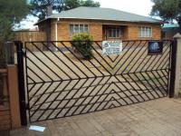 Front View of property in Vanderbijlpark