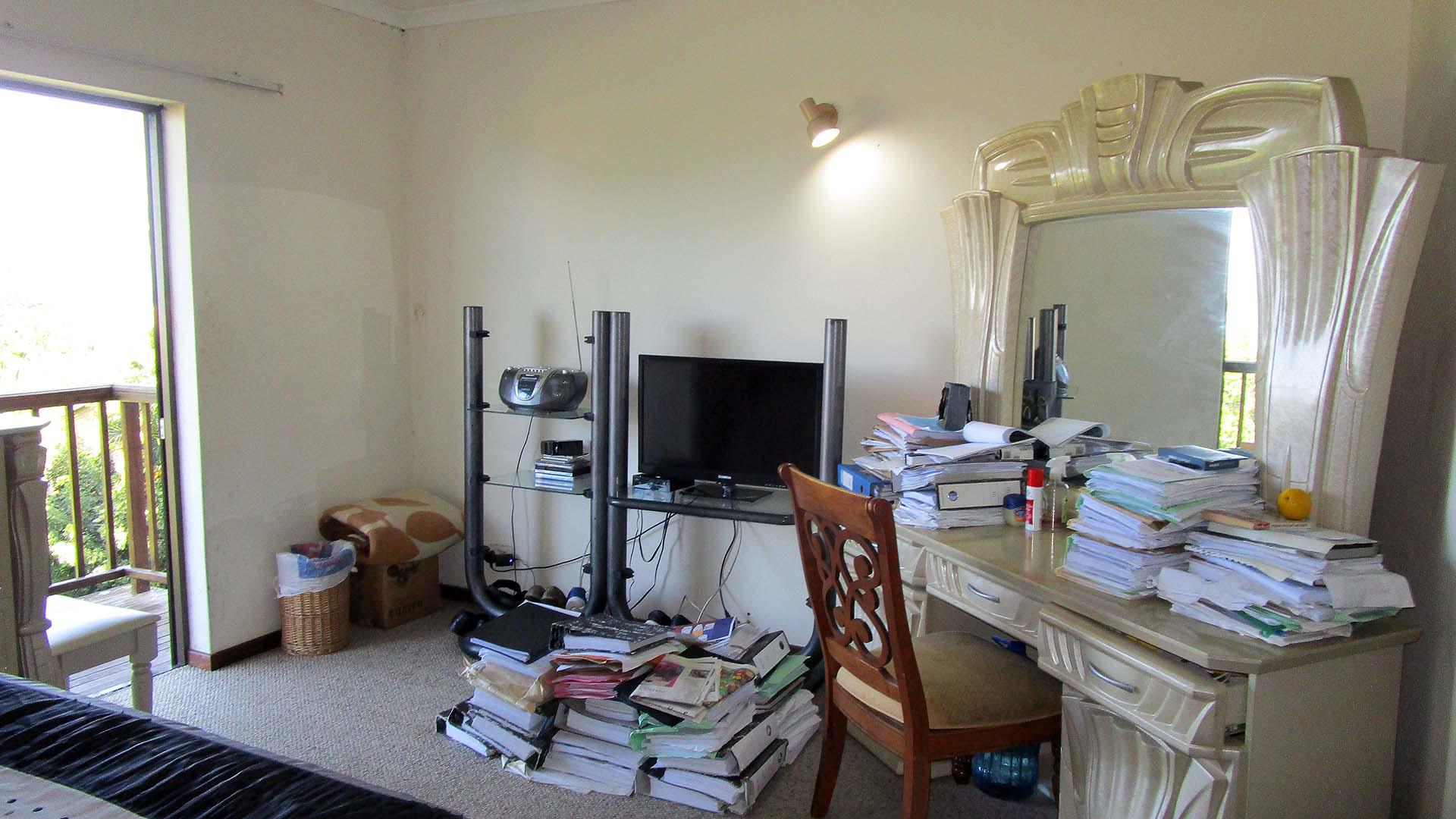 Main Bedroom - 26 square meters of property in Umhlanga Rocks