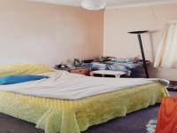 Bed Room 2 - 14 square meters of property in Mindalore