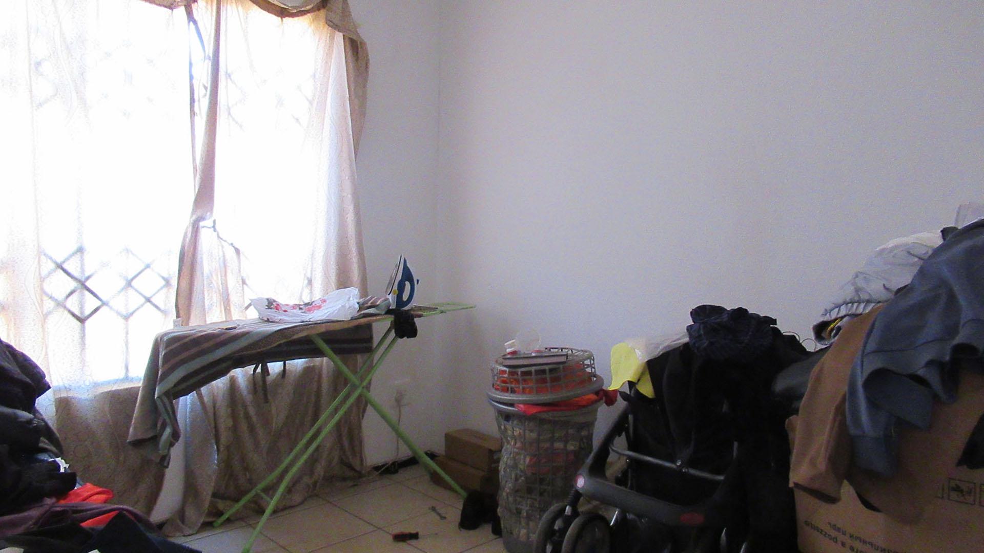 Bed Room 1 - 9 square meters of property in Soweto
